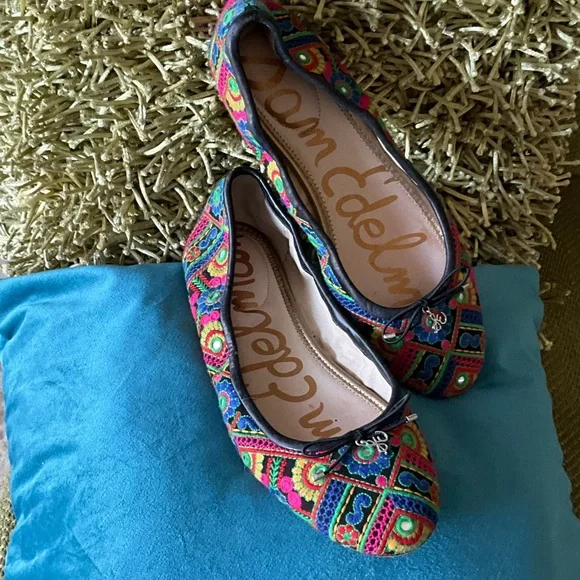 Sam Edelman Colorful Embroidered Flats - Picture 1 of 3